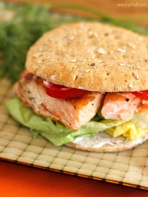 Salmon Sandwich with Spicy Dill Yogurt Sauce - A 20-minute meal just right for busy nights! - wearychef.com