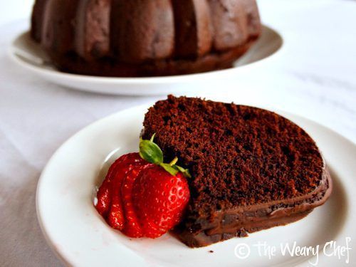 One Bowl Chocolate Cake Recipe: This #chocolate #cake is so #easy to make and unbelievably moist!