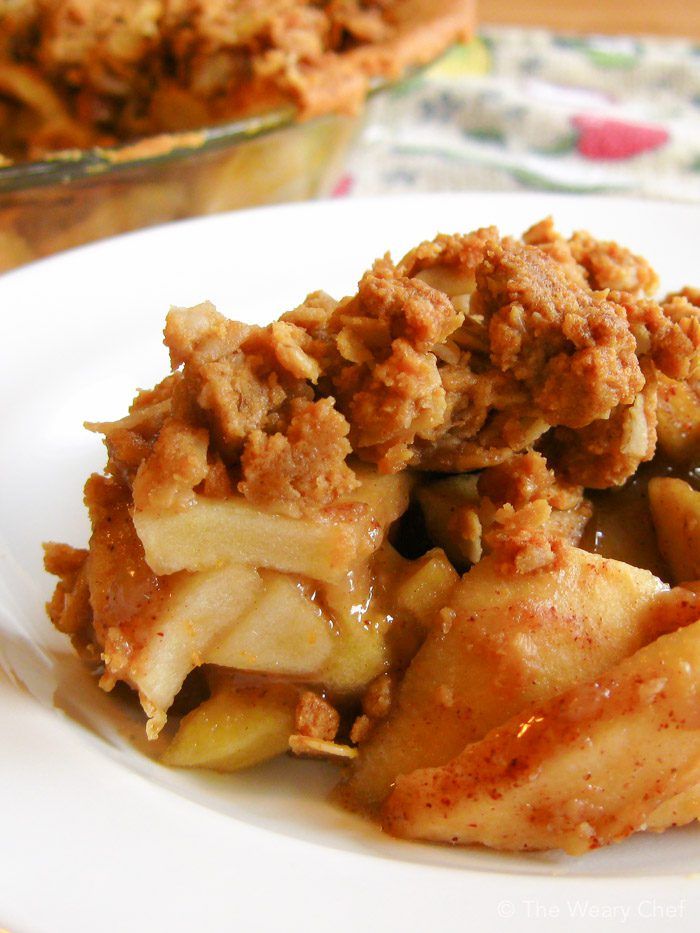 Enjoy the classic peanut butter and apple flavor combo in this easy to prepare pie recipe!