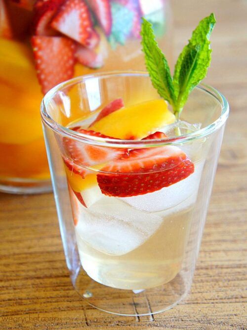 Easy Strawberry-Peach White Sangria Recipe