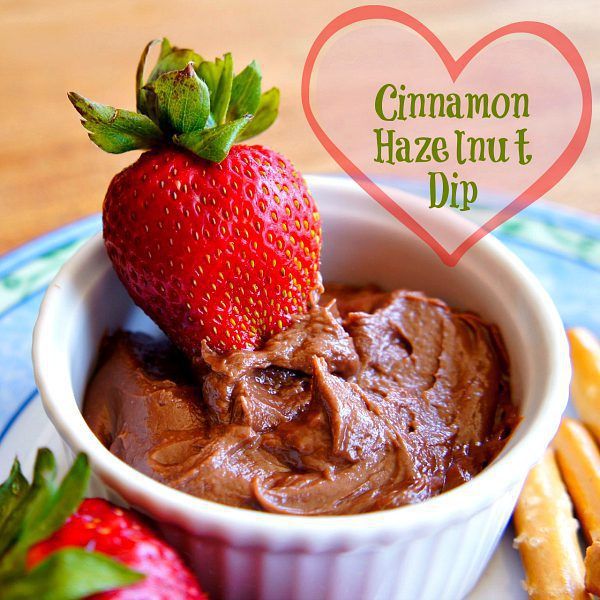 Cinnamon Hazelnut Dip - This Nutella dip tastes like chocolate cheesecake!