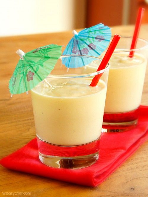 Tropical Smoothie with Mango and Pineapple - wearychef.com