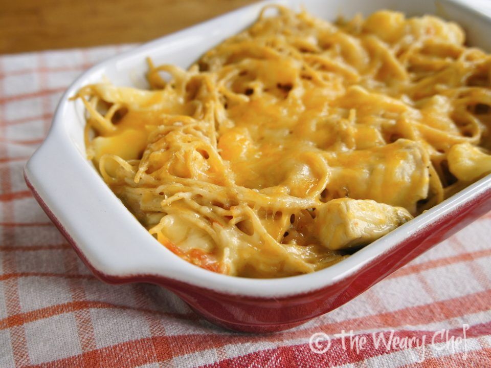 Easy Cheesy Chicken Spaghetti - Super #easy dinner #recipe!