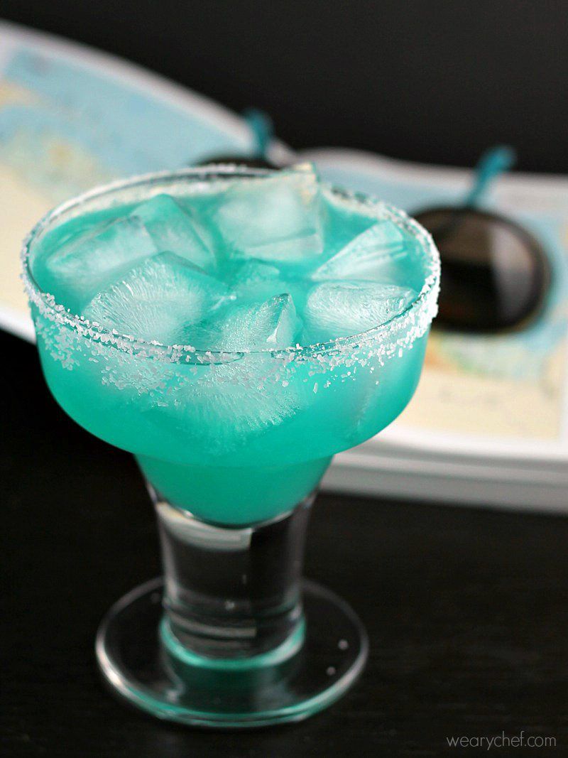 Blue Margarita Recipe - The Weary Chef