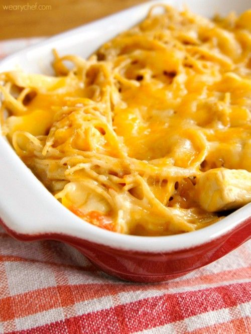 Easy Cheesy Chicken Spaghetti - Your family's new favorite dinner!