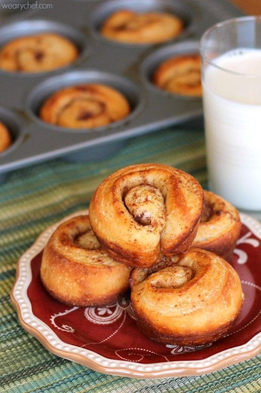 Tasty Cinnamon Rolls in Muffin Pan