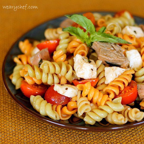 Steak Caprese Pasta Salad - This delicious, satisfying dish is easy to make!