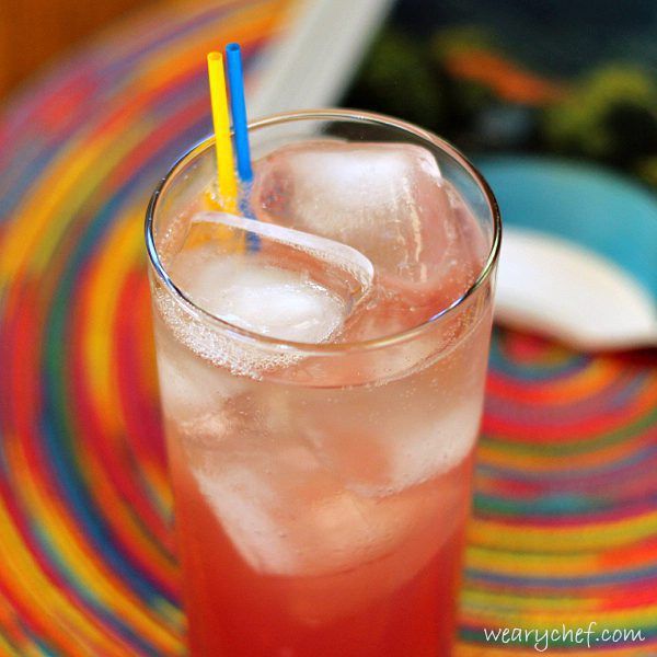 Island Breeze Cocktail Recipe with Cranberry Pineapple Juice & Rum