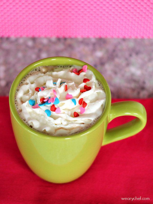 https://wearychef.com/wp-content/uploads/2014/02/caramel-hot-cocoa2.jpg