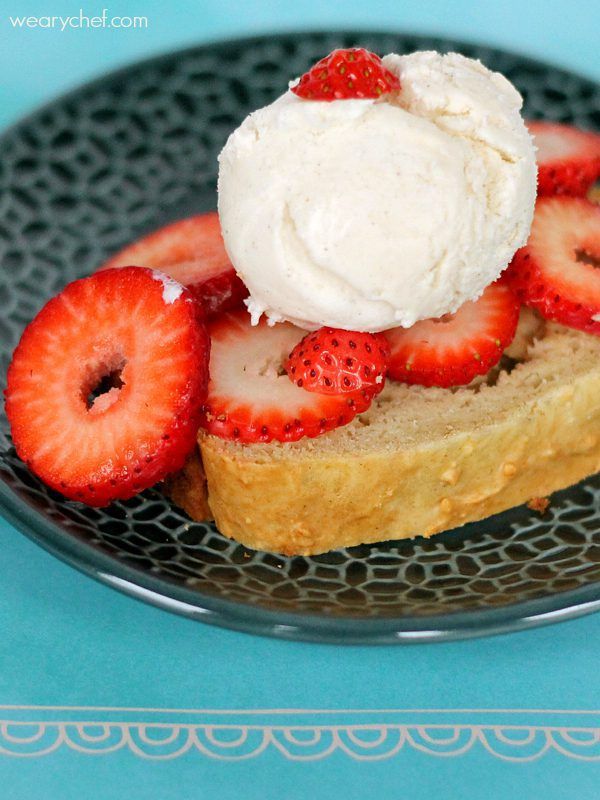 Vanilla Ice Cream Bread Strawberry Shortcake