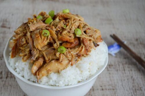 Slow Cooker Orange Ginger Chicken | Nibbles and Noshes