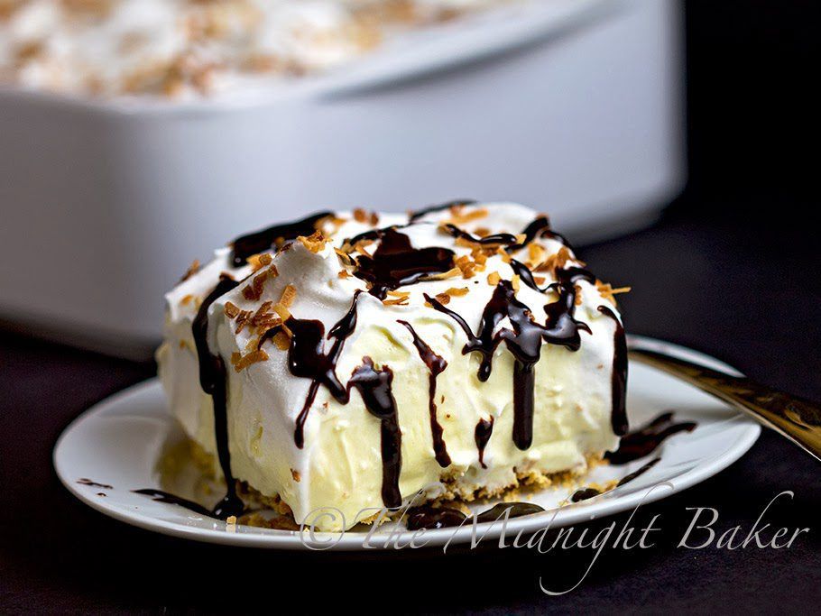 No Bake Coconut Cream Pie Parfait | The Midnight Baker