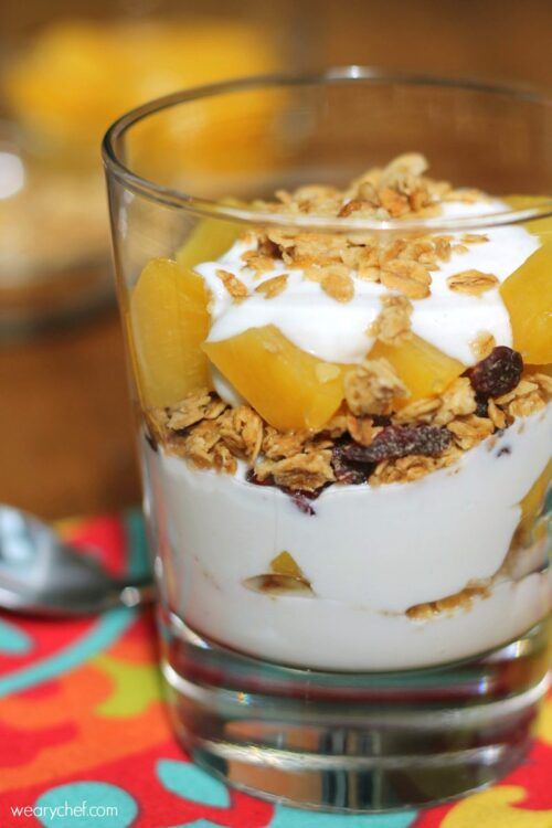 Peaches and Creamy Yogurt Parfait