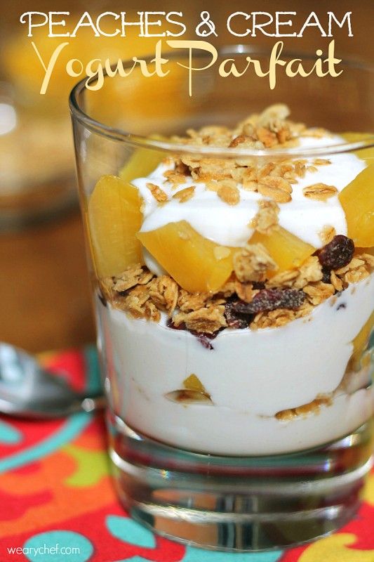 Peaches and Cream Yogurt Parfaits - A quick, easy, healthy breakfast idea!