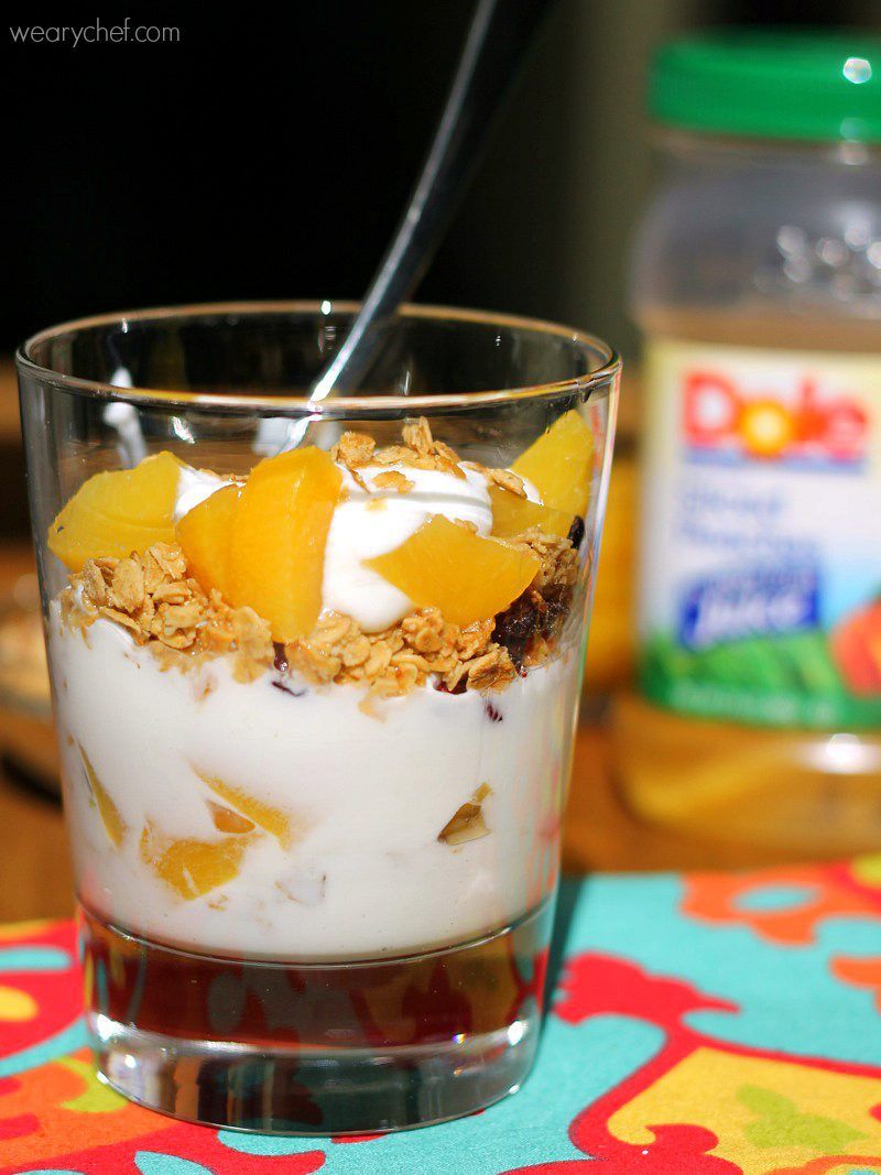Peaches and Cream Yogurt Parfaits - A quick, easy, healthy breakfast idea!