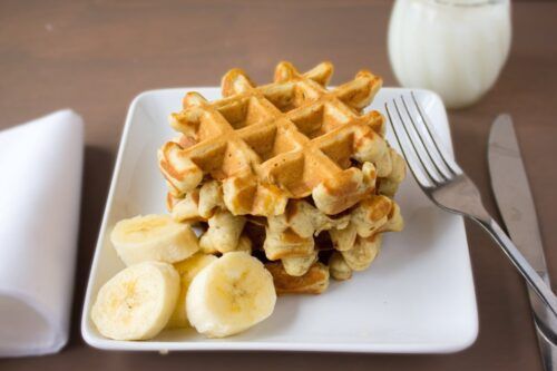 Banana Bread Waffles To Go | I Heart Eating