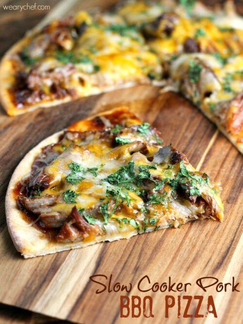 Slow Cooker Pork BBQ Pizza - wearychef.com