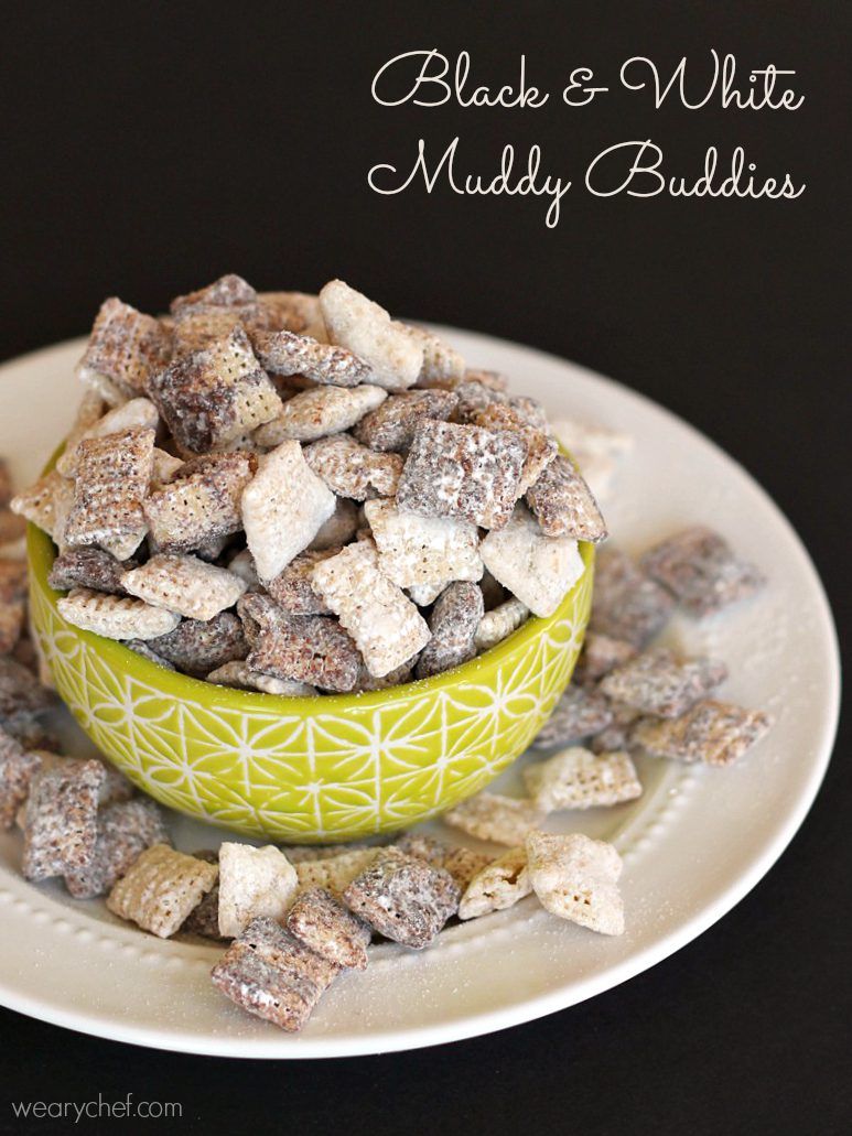 https://wearychef.com/wp-content/uploads/2014/11/black-and-white-chocolate-muddy-buddies-1.jpg