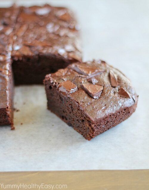 Skinny Chocolate Brownies by Yummy Healthy Easy