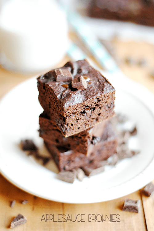 Healthy Applesauce Brownies by Something Swanky