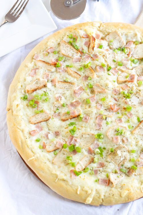 Chicken Cordon Bleu Pizza by Recipe Runner (featured on The Weary Chef)