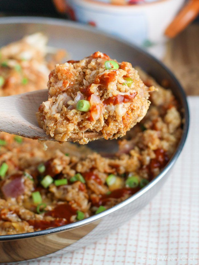 This quick and easy skillet dinner with chicken and quinoa is a meal the whole family will love!