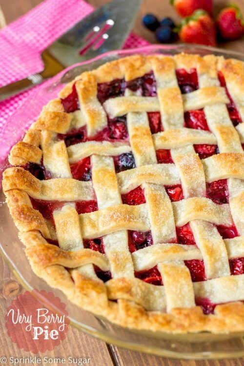 Very Berry Pie - Sprinkle Some Sugar