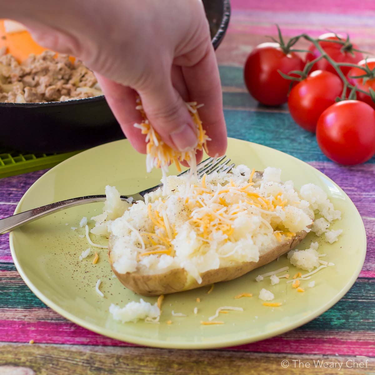 You are going to LOVE these quick and easy cheeseburger stuffed baked potatoes! Enjoy the flavor of cheeseburger and fries in one gluten-free dish!