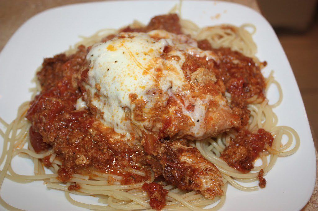Crockpot Chicken Parmesan - Cooking with Crystal