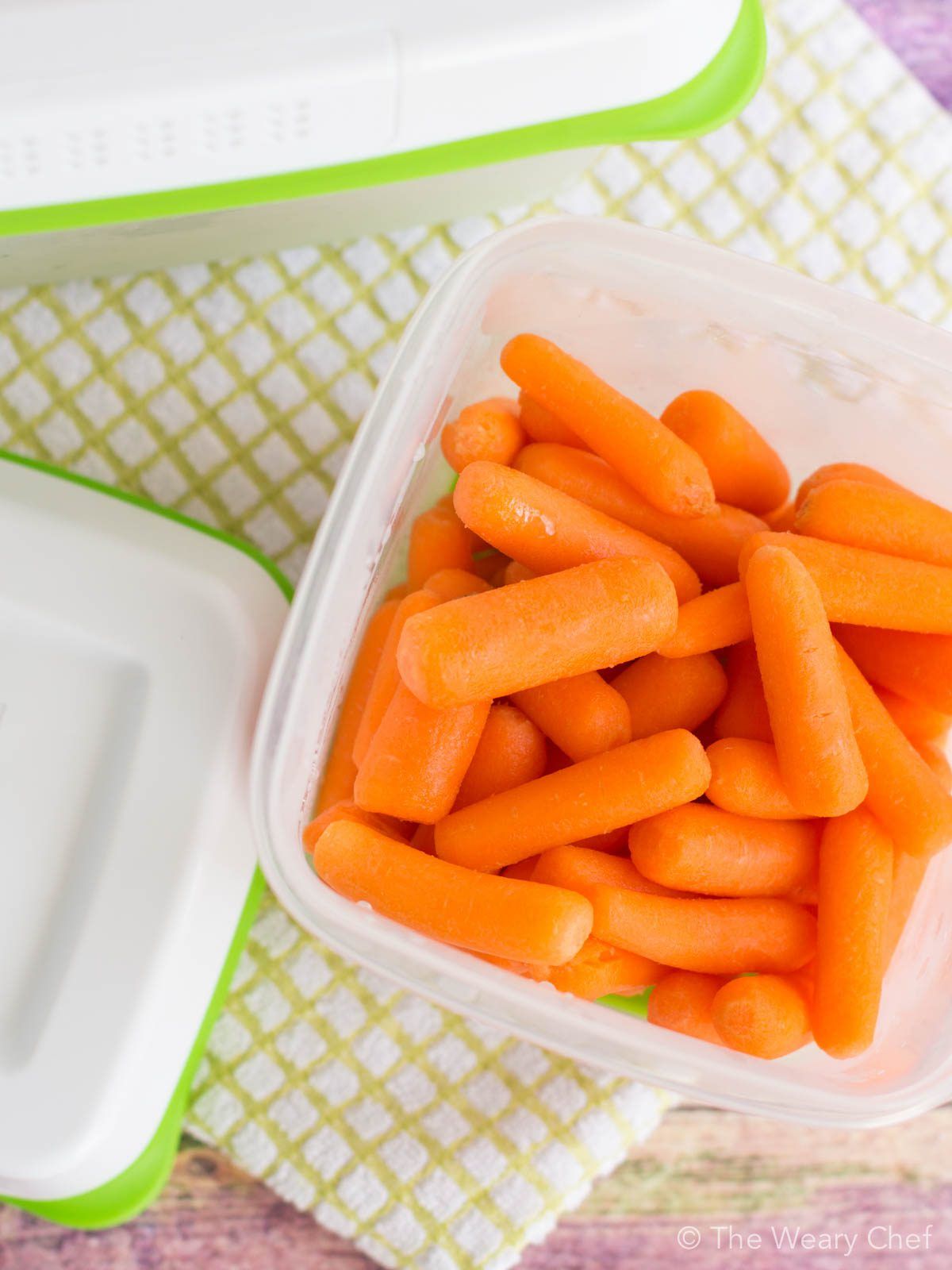 Rubbermaid Freshworks containers keep produce fresh 80% longer than grocery store packaging!