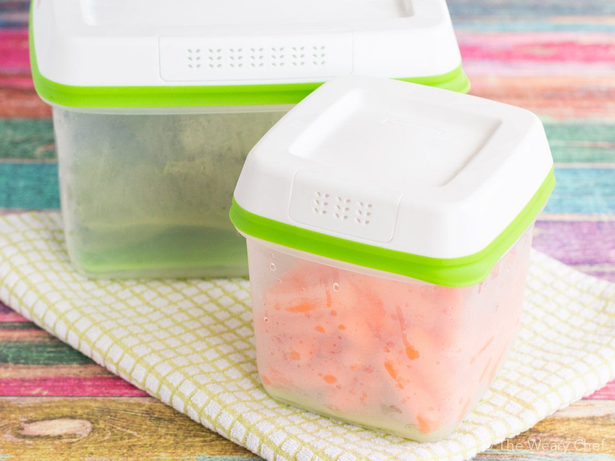 Keep Produce Fresh Longer with Rubbermaid FreshWorks Produce Savers - About  a Mom