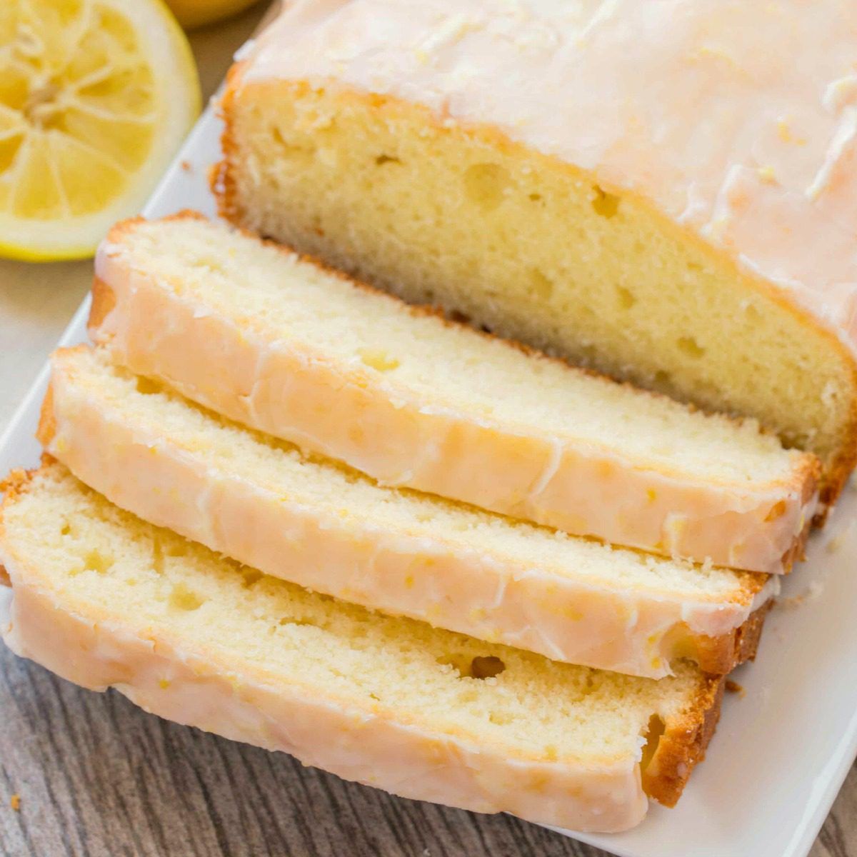 Pucker up for this wonderful yogurt loaf cake with lemon!