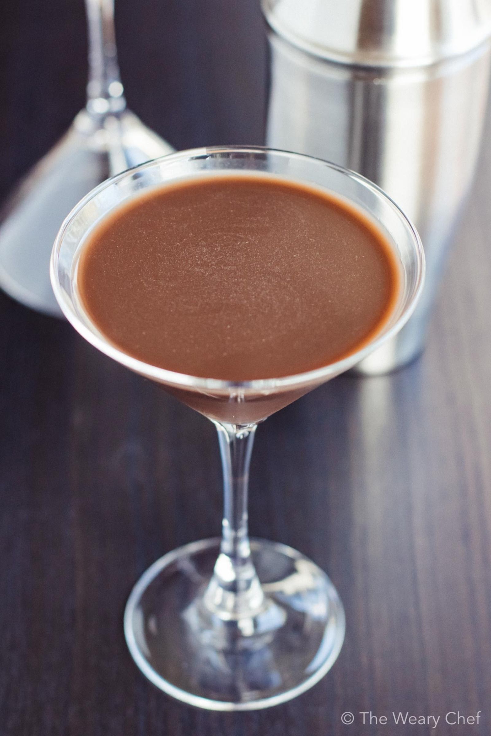 You only need three ingredients for this chocolate mudslide cocktail, and it's dairy free!