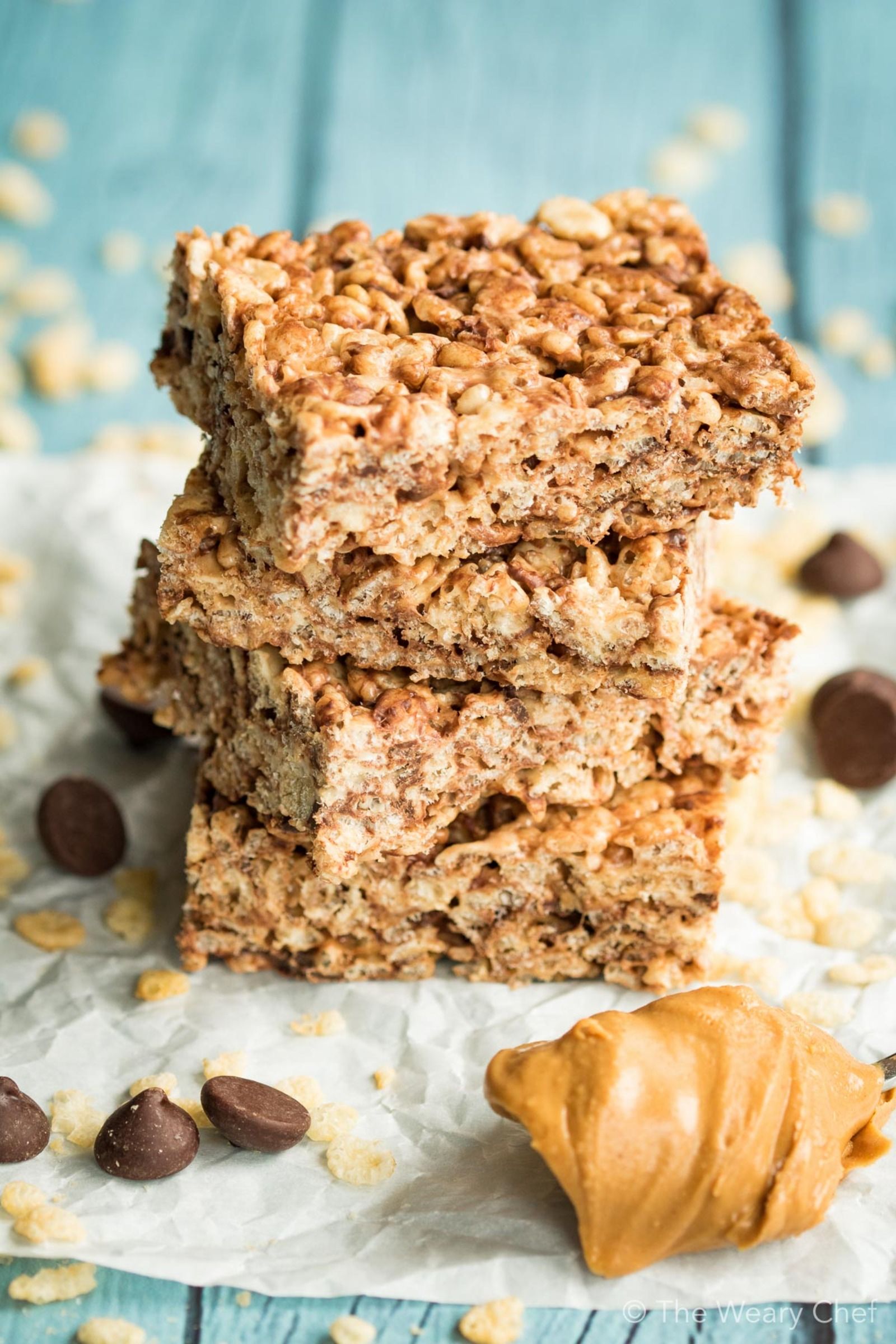 Go to dessert heaven with these easy chocolate peanut butter rice krispie treats!