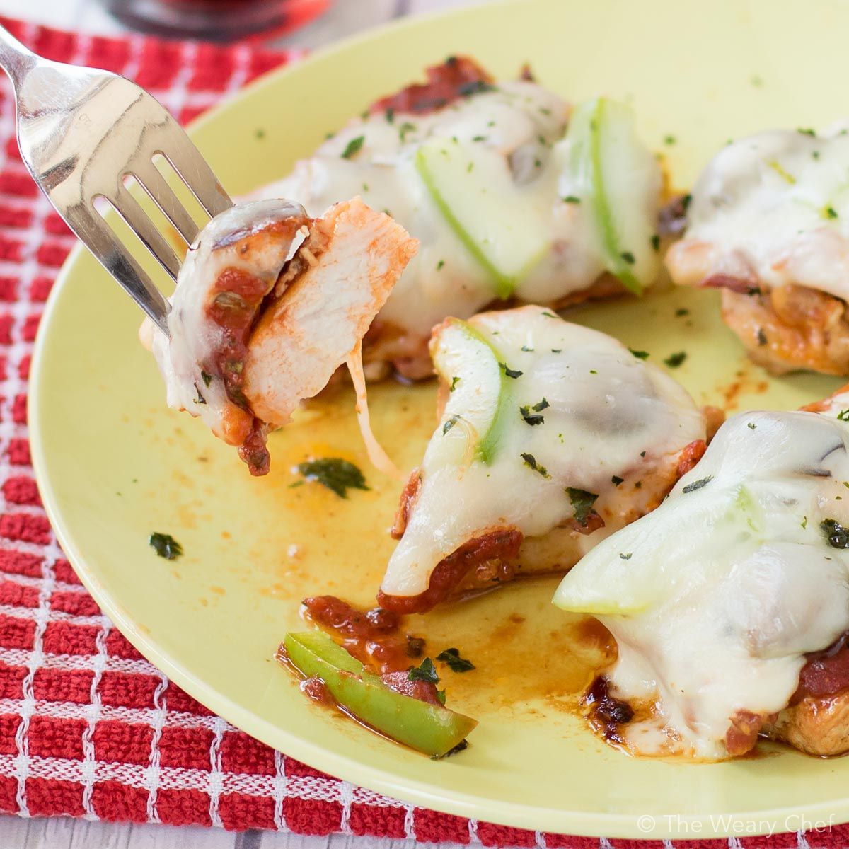 Forget traditional pizza when you can enjoy these low carb Pizza Pork Medallions instead!