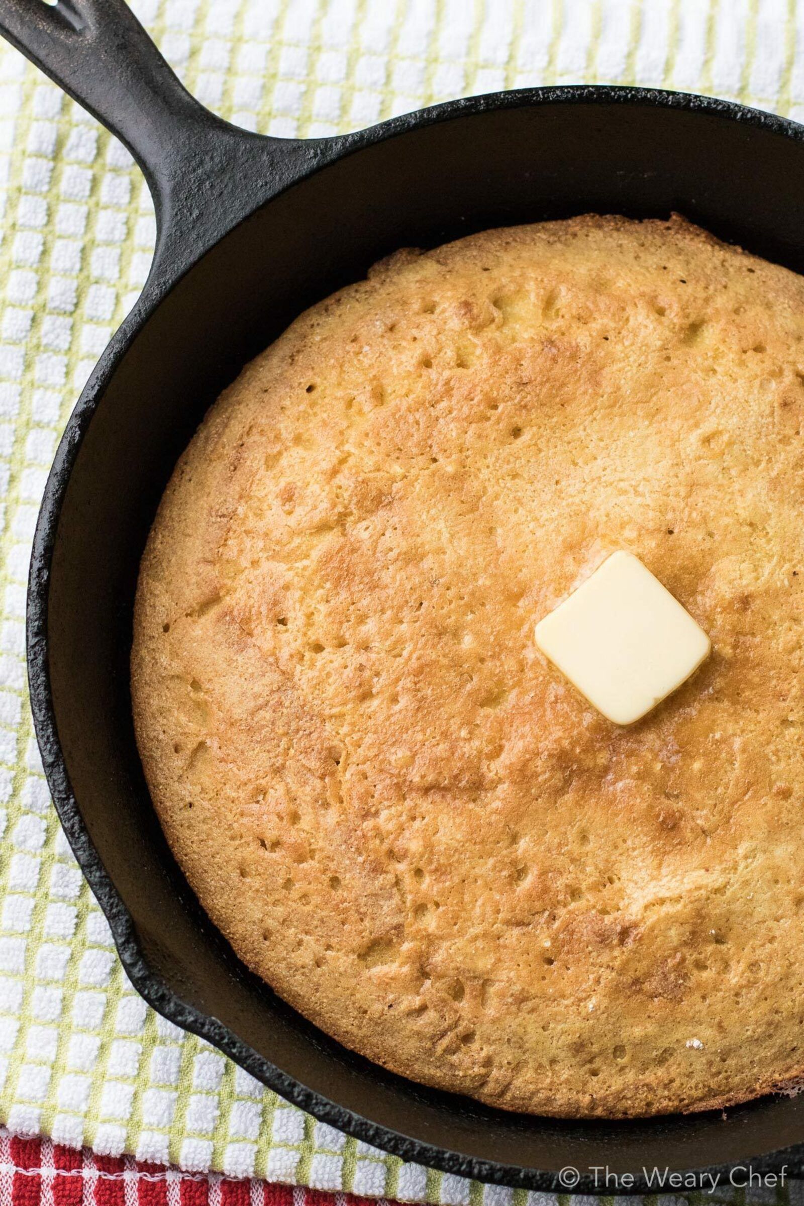 Perfect Southern Cornbread Recipe - The Weary Chef