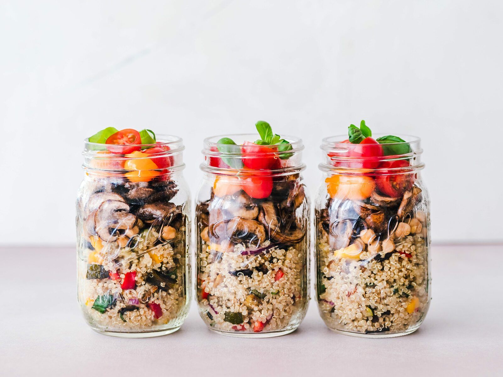 overnight oats in jars