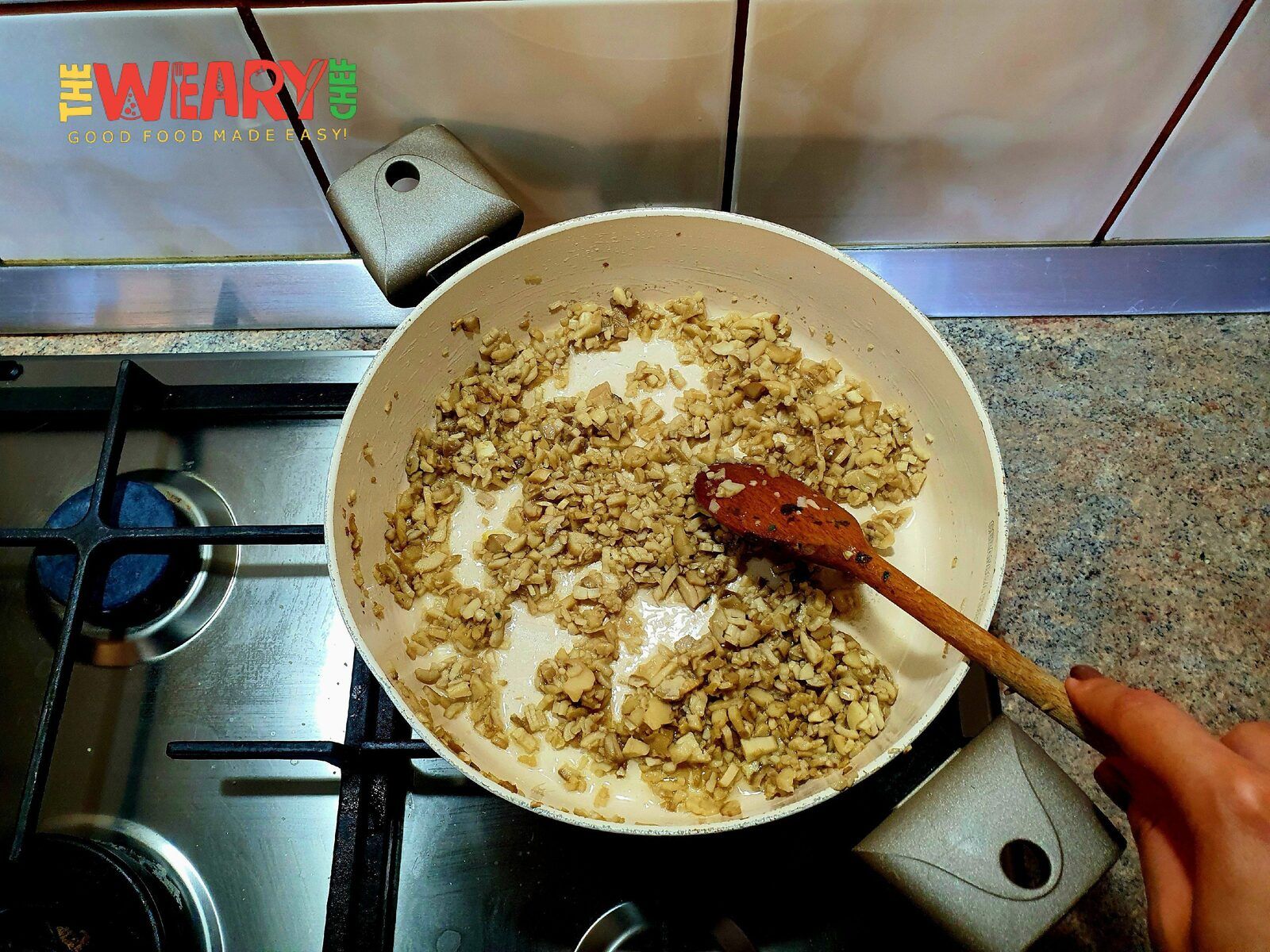 mushroom garlic mixture