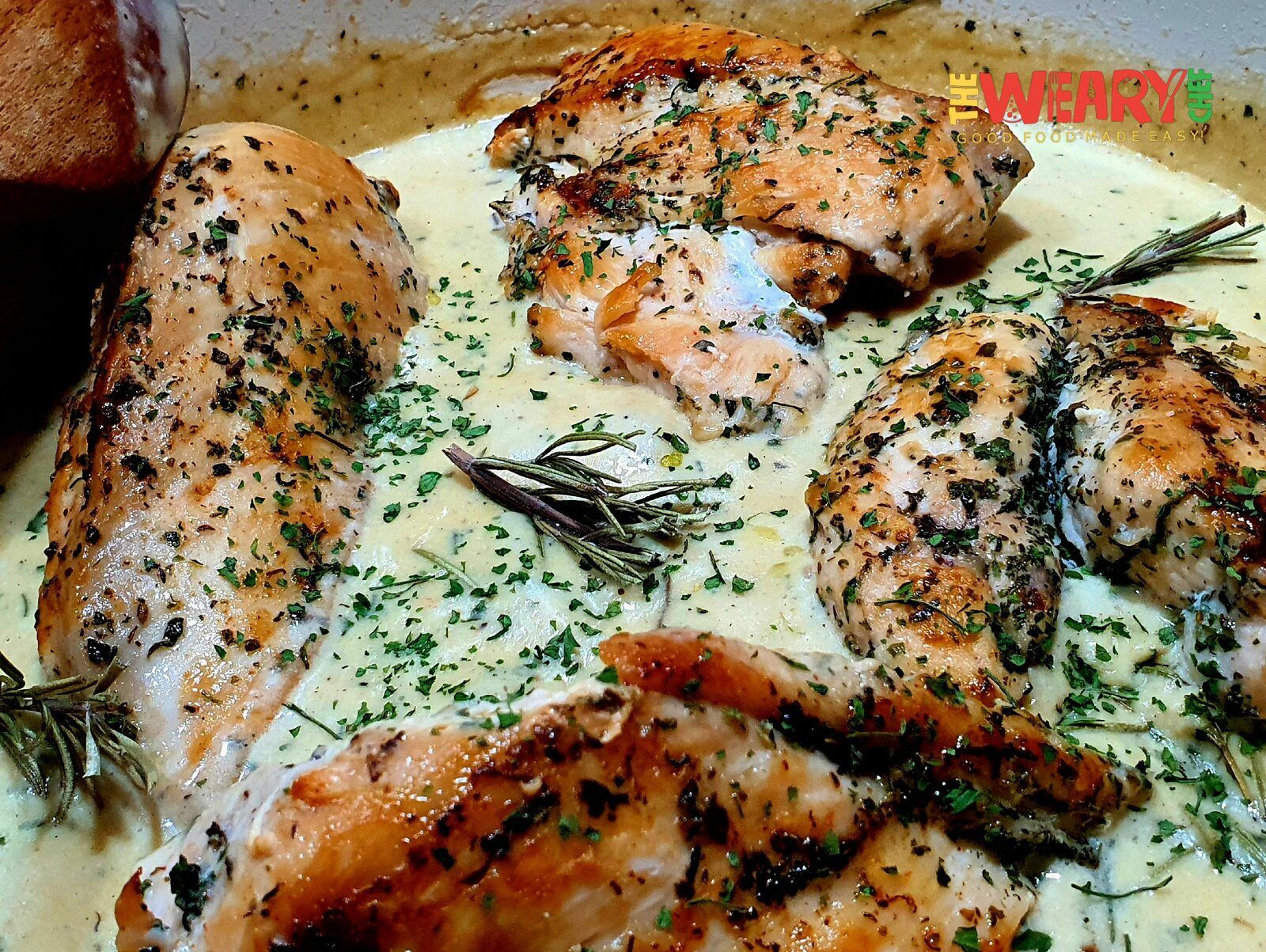 cream chicken with herbs