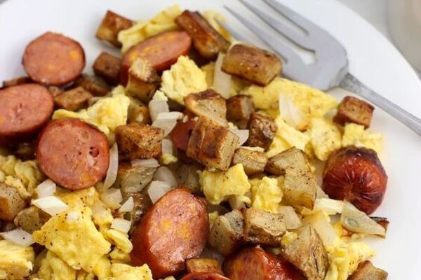 Minced Grilled Smoked Sausage Breakfast Egg Scramble