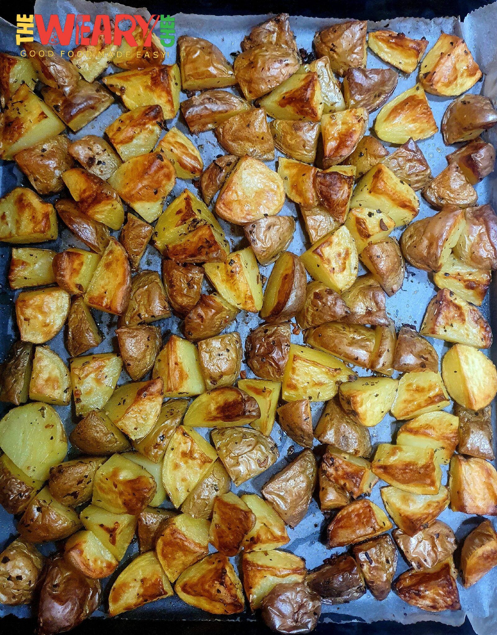 Crispy Garlic Roasted Potatoes